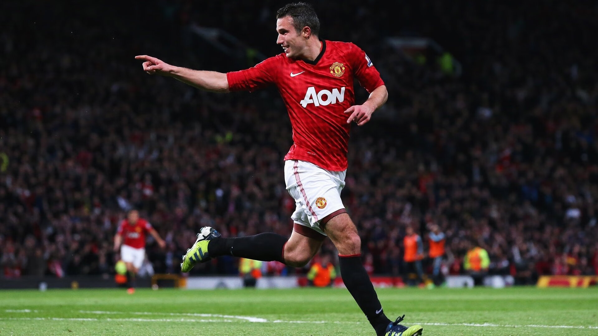 “英超赛场火热：比赛精彩程度不断升级”，英超比赛进程